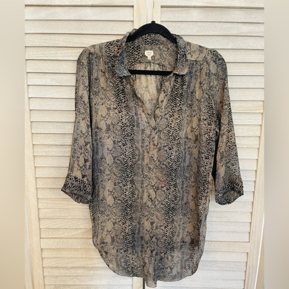 Wilfred 100% Silk Button Up Snake Print Blouse Women’s Size XS